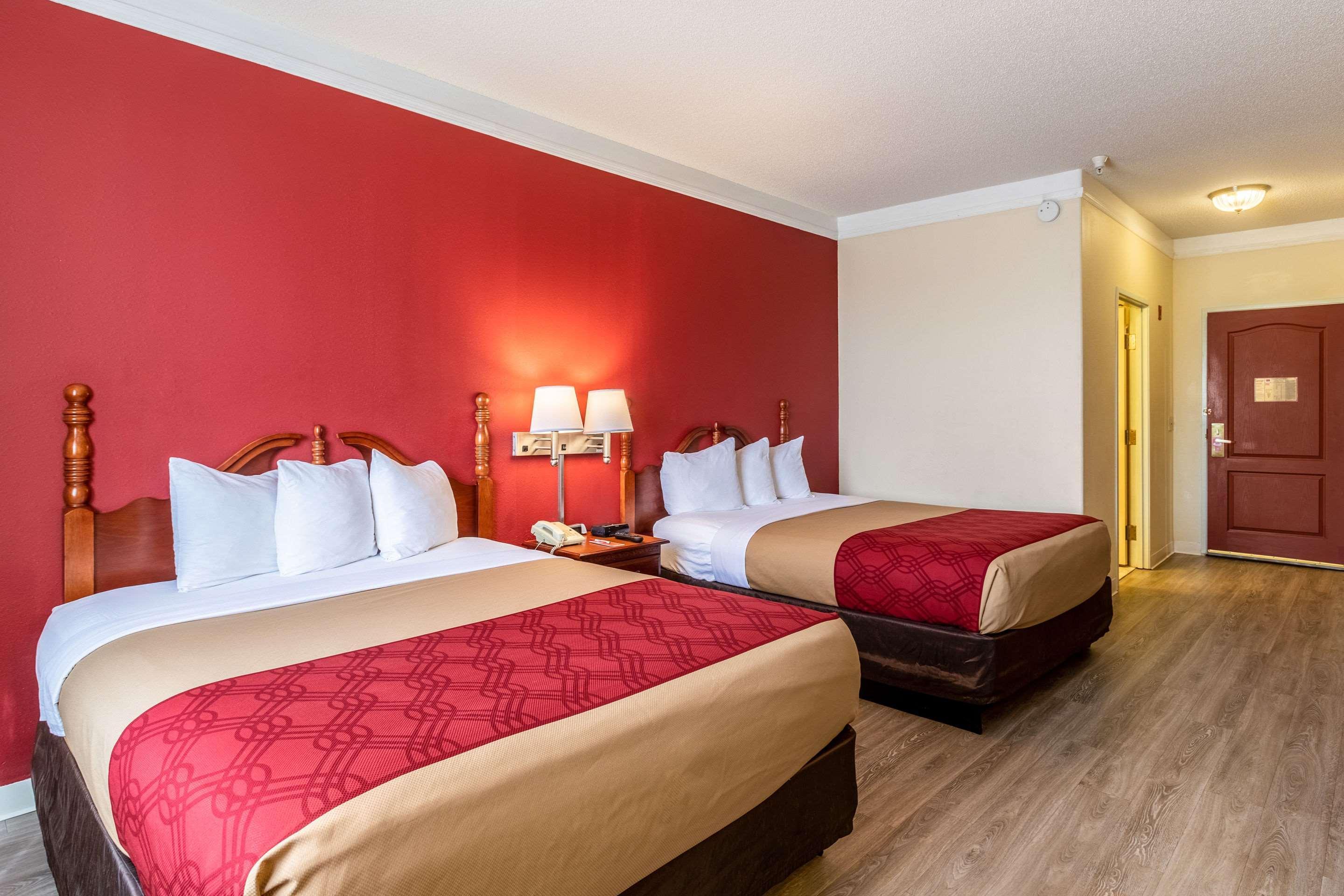 Econo Lodge Inn & Suites Douglasville Εξωτερικό φωτογραφία