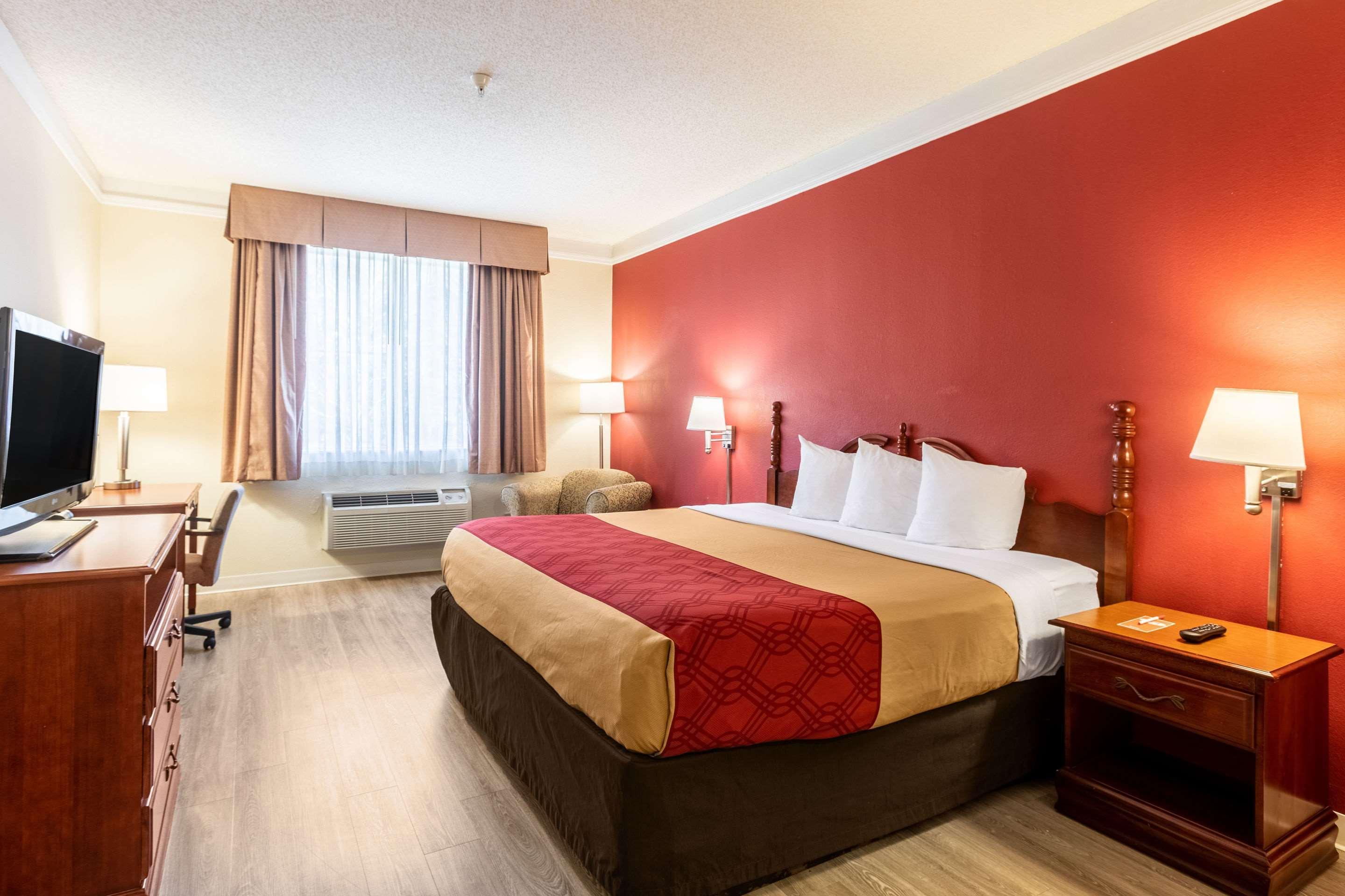 Econo Lodge Inn & Suites Douglasville Εξωτερικό φωτογραφία