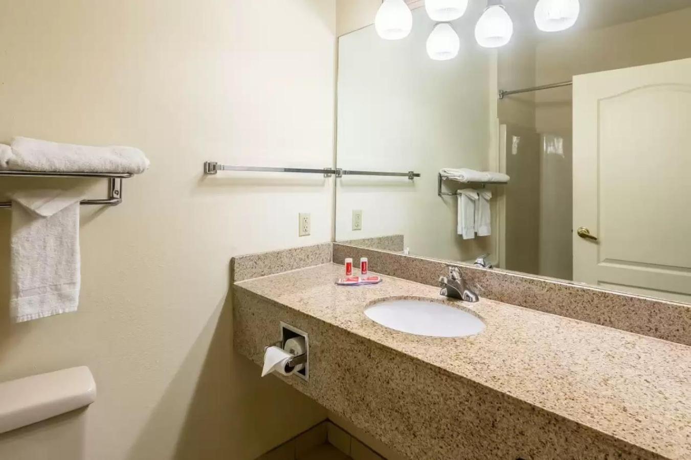 Econo Lodge Inn & Suites Douglasville Εξωτερικό φωτογραφία