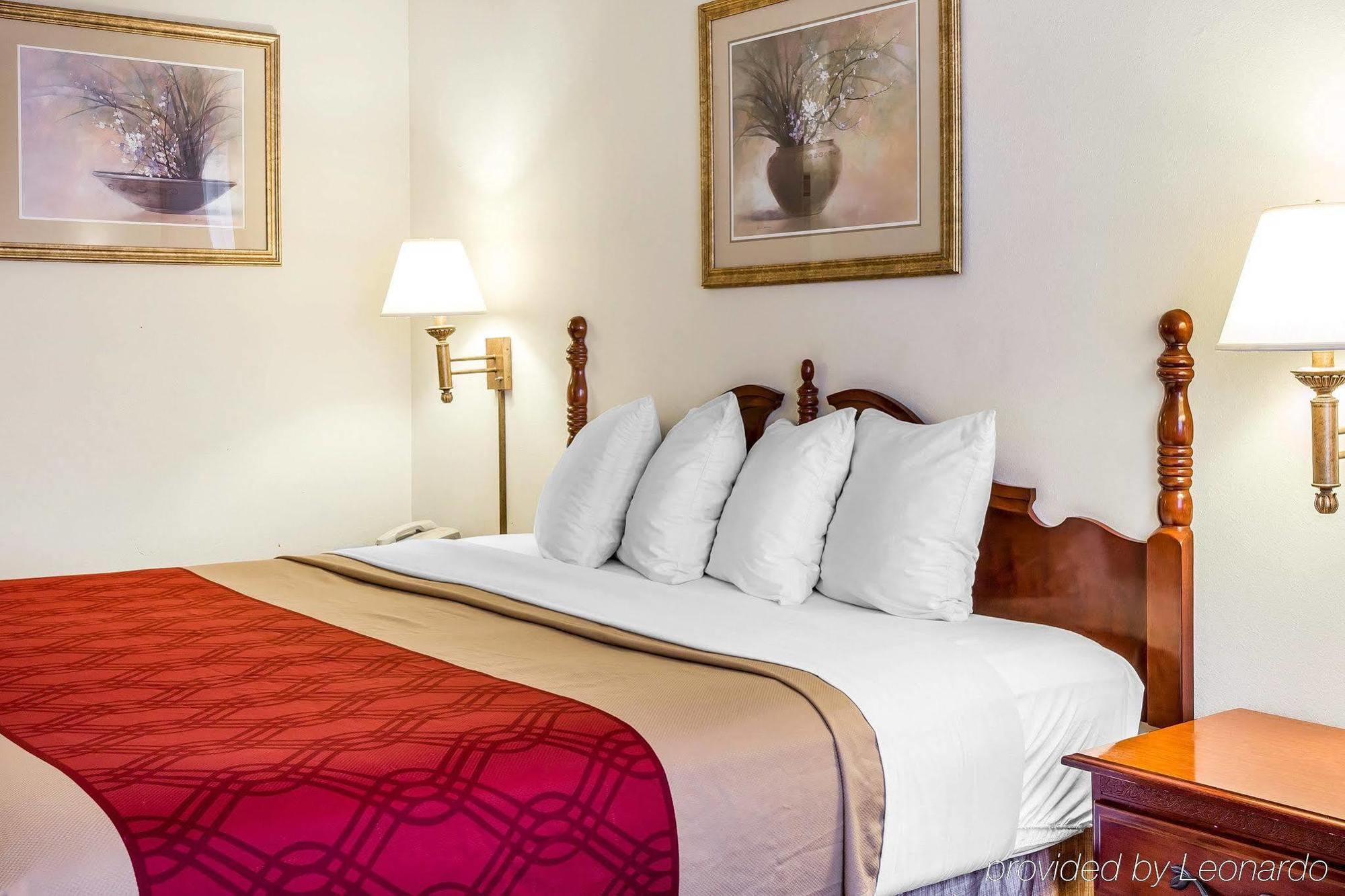 Econo Lodge Inn & Suites Douglasville Εξωτερικό φωτογραφία